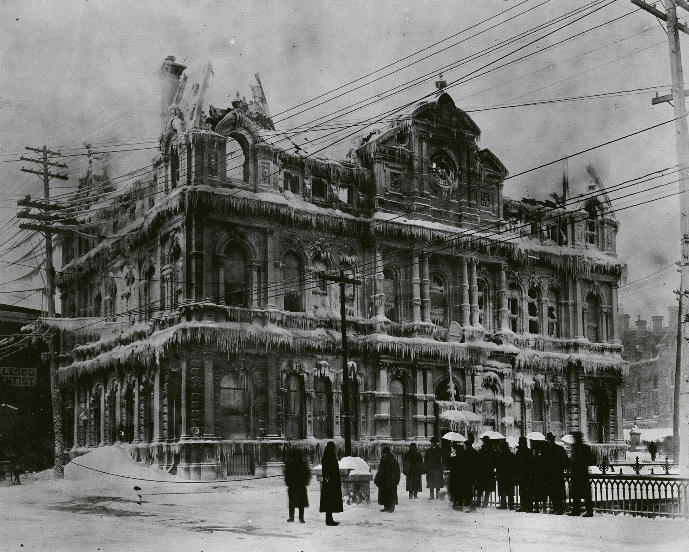 Central Post Office Destroyed by Fire, 1904, photograph